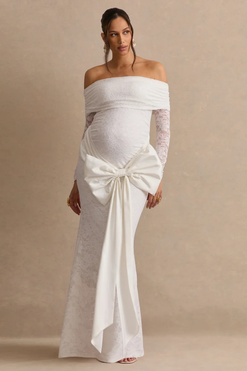 Solina | Vestido Maxi Premamá Blanco De Encaje Con Escote Bardot Y Detalle De Lazo - Imagen 5