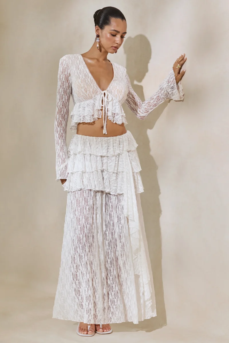 Astella | Falda Maxi Premamá Blanca De Encaje Con Cintura Asimétrica Y Detalle Con Volantes - Imagen 3