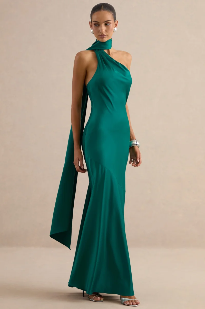 Jorina | Vestido Largo de Satén Verde con Escote Asimétrico y Detalle de Pañuelo - Imagen 6