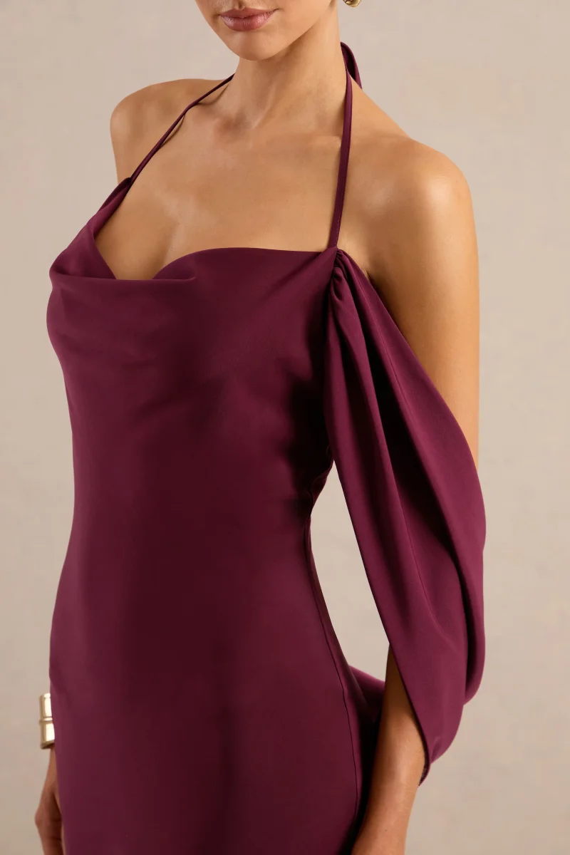 Karisa | Vestido Largo Burdeos De Satén Cuello Drapeado Con Detalle Drapeado - Imagen 5