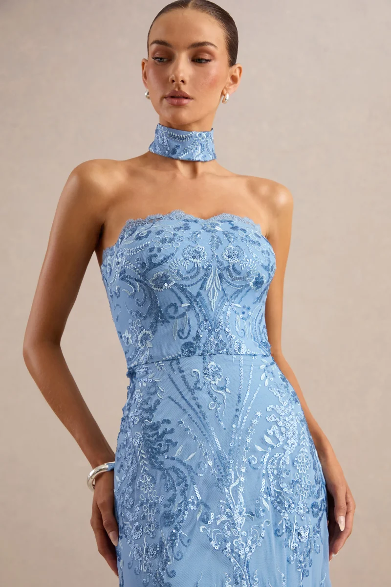 Galathea | Vestido Midi de Encaje Azul con Escote Palabra de Honor y Detalle de Cuello - Imagen 5