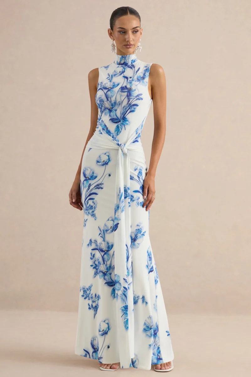 Isella | Vestido Largo Azul Con Estampado Floral, Escote Alto Y Detalle Fruncido