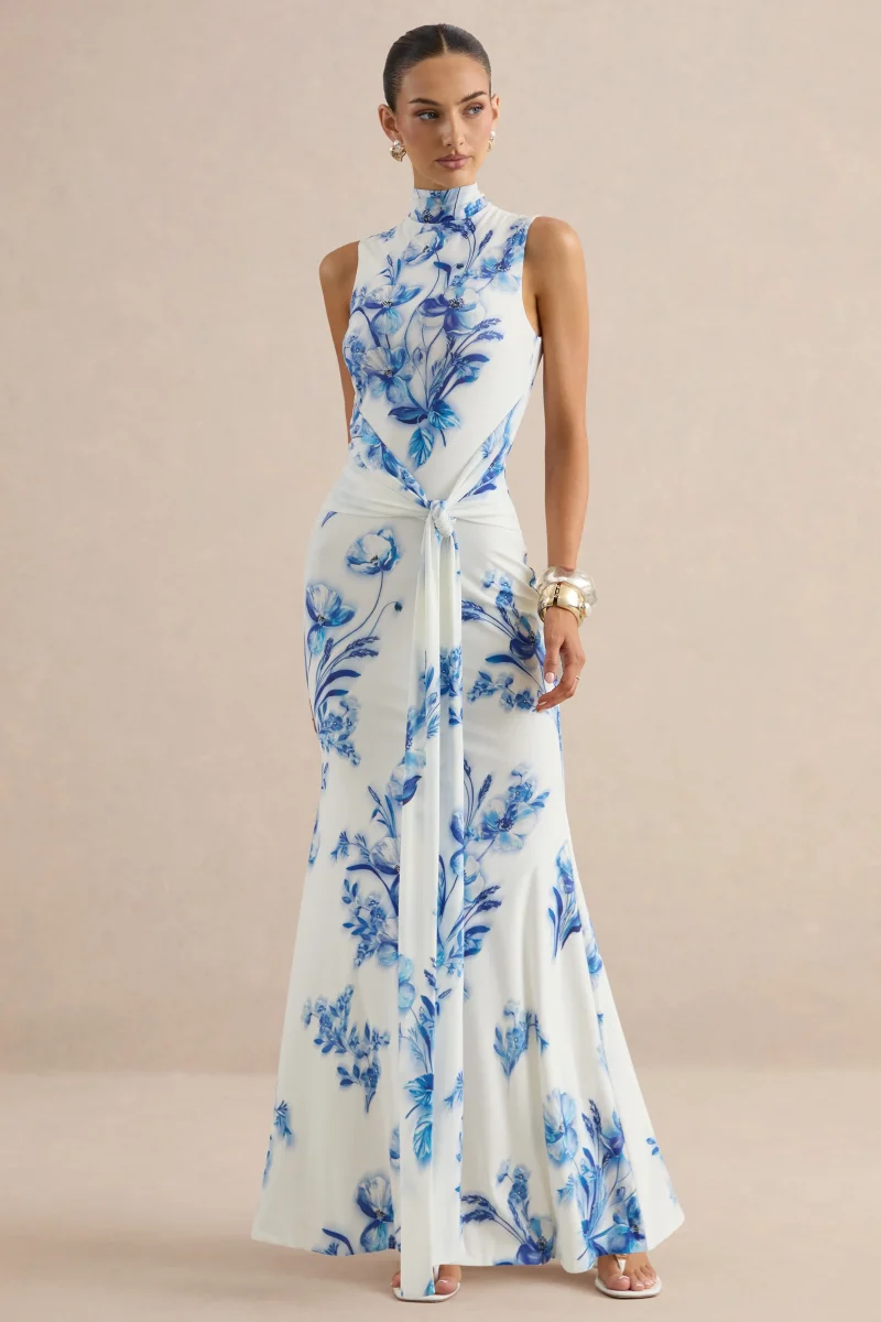 Isella | Vestido Largo Azul Con Estampado Floral, Escote Alto Y Detalle Fruncido - Imagen 6