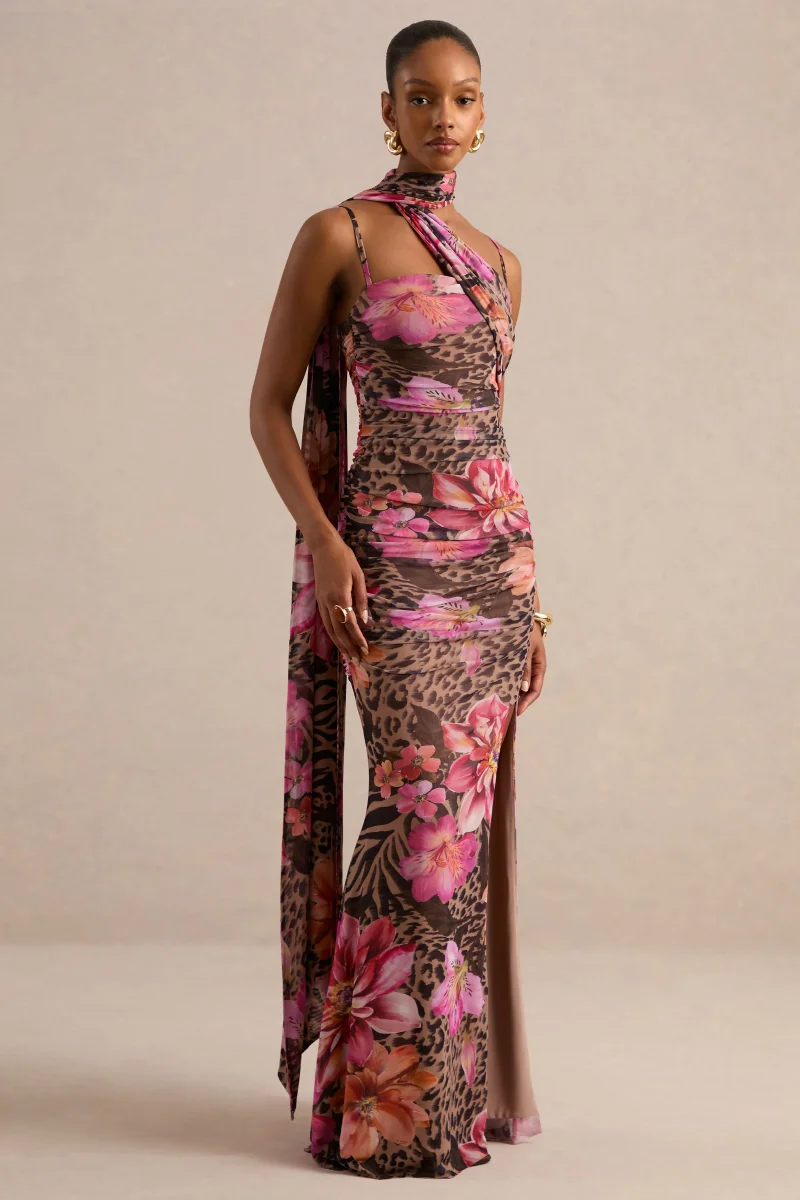 Navia | Vestido Largo Marrón Con Estampado Animal Print Y Floral, Escote Cuadrado Y Detalle De Fajín - Imagen 2