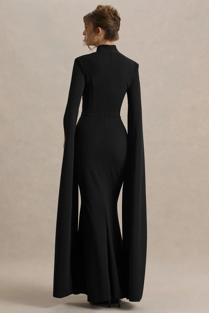 Esme | Vestido Largo Negro Con Escote Cuadrado Y Mangas Capa - Imagen 3