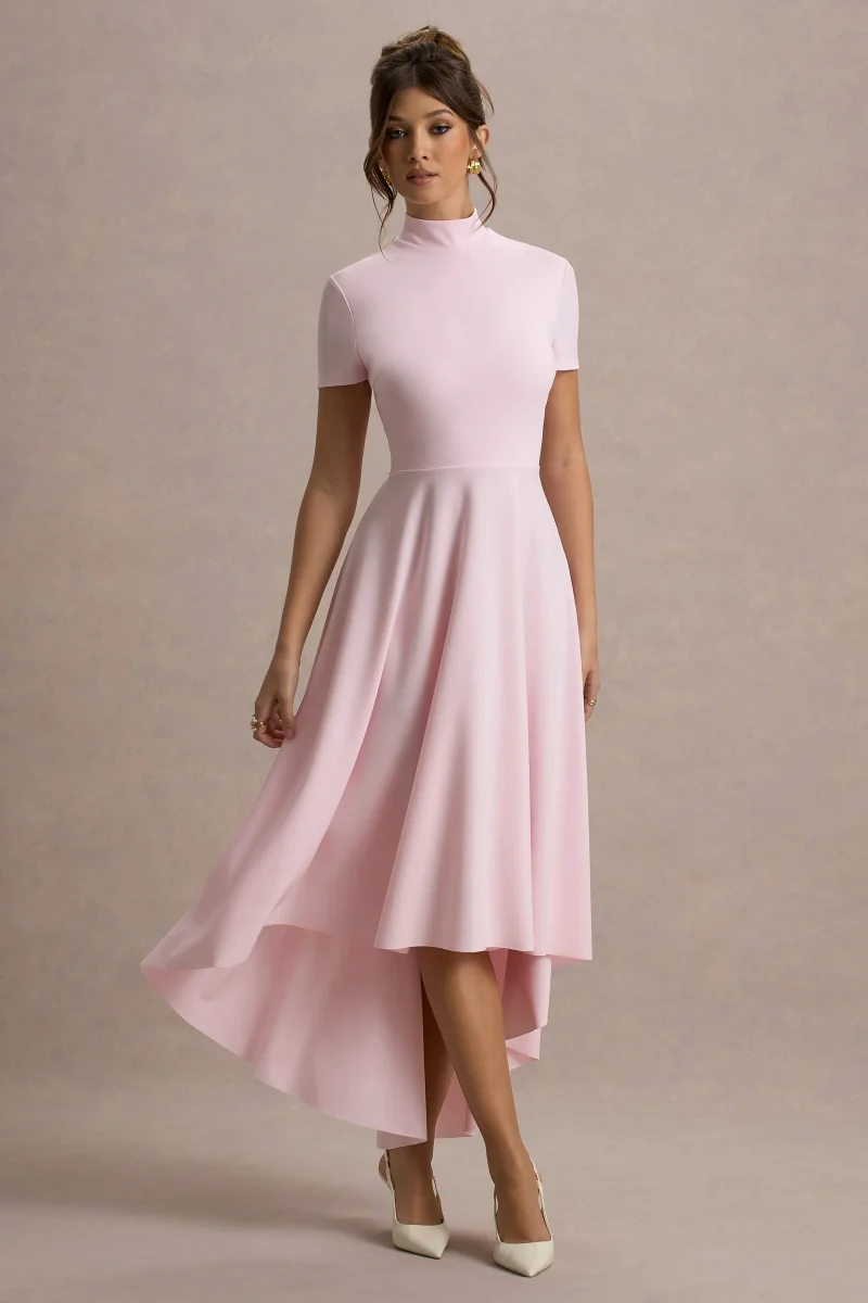 Bellona | Vestido Midi Rosa Claro Con Cuello Alto Y Bajo Asimétrico