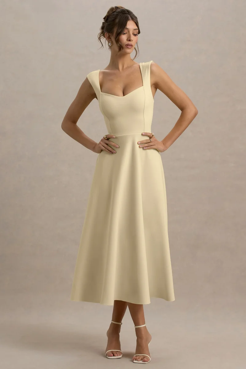 Andromeda | Vestido Midi Amarillo Limón Con Escote Corazón - Imagen 6