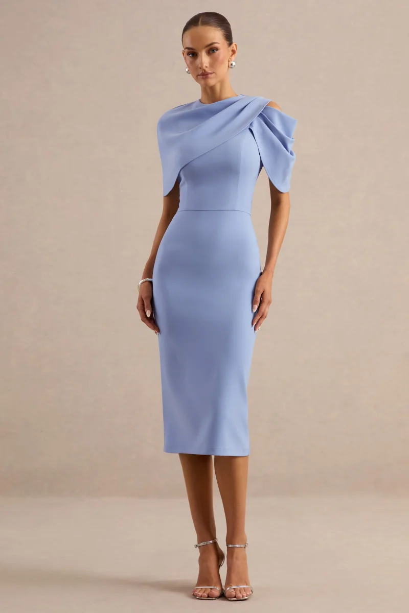 Dorothea | Vestido Midi Azul Drapeado Con Capa - Imagen 4