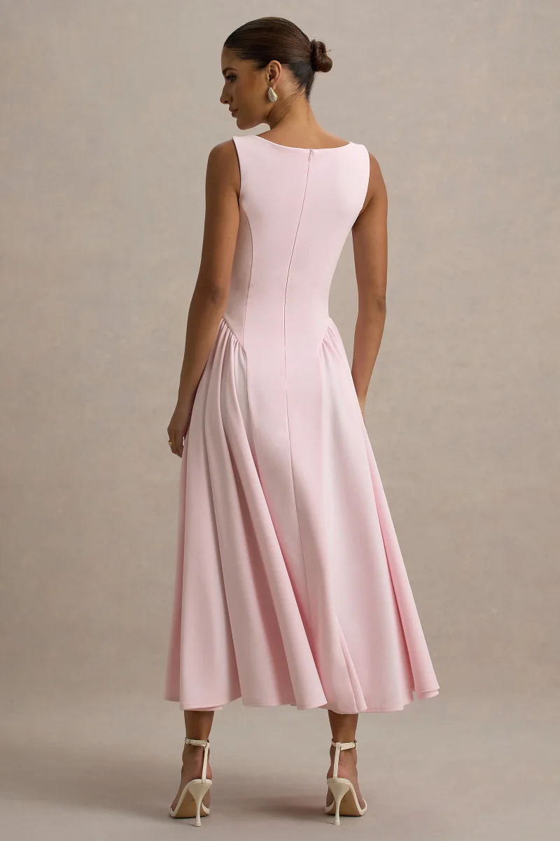 Muriel | Vestido Midi Rosa Cuello Barco Con Bajo Voluminoso - Imagen 3