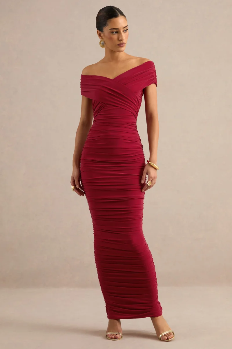 Evelora | Vestido Largo Rojo De Escote Bardot Cruzado Con Detalles Fruncidos - Imagen 4