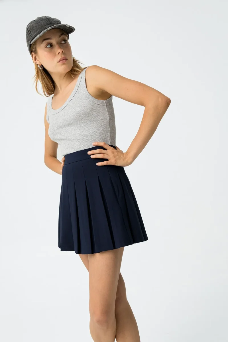 Falda Corta Plisada Azul - Imagen 2