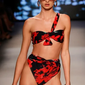 Bowline | Top de Bikini Asimétrico con Nudo y Estampado