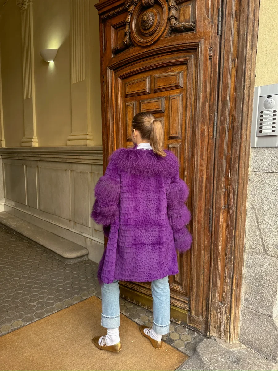 Abrigo salvaje morado - Imagen 6