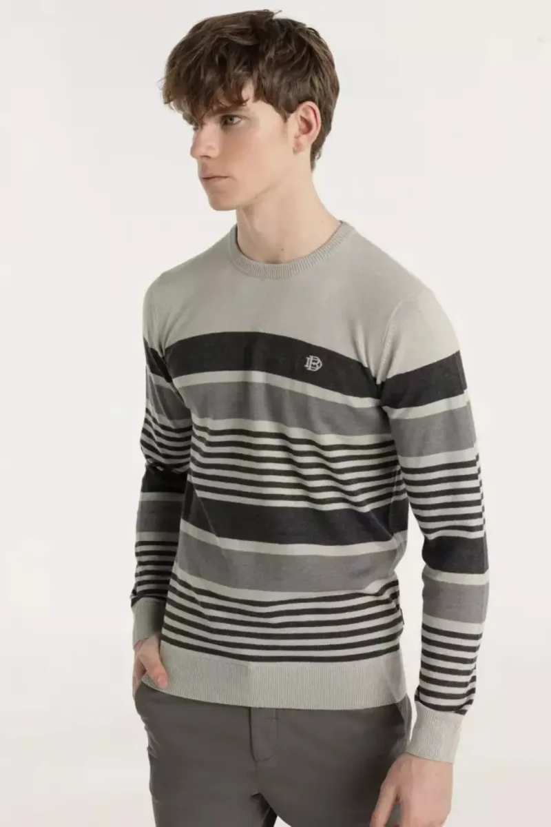 Jersey Rayas Gris