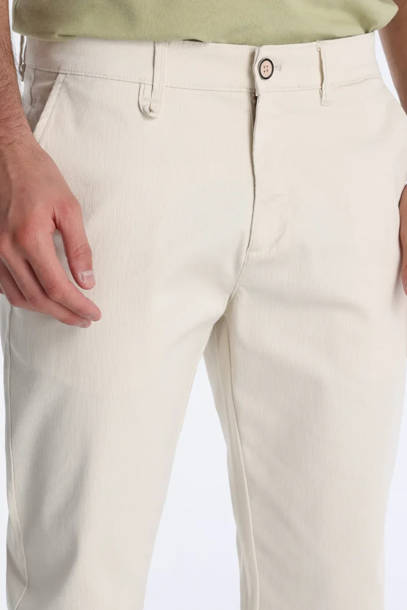 Pantalón Chino Blanco Roto - Imagen 3