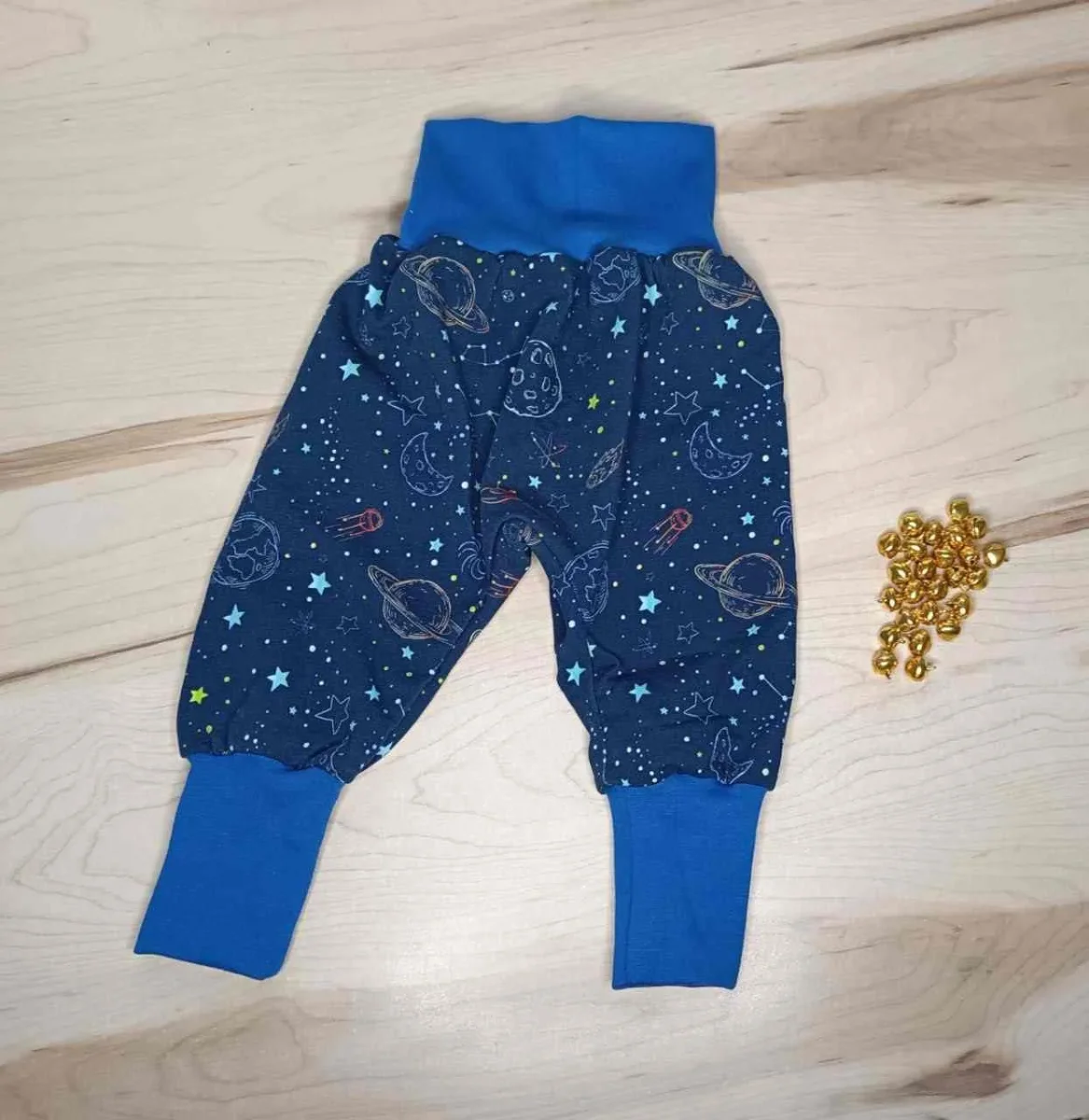 Conjunto artesanal espacio para bebé 0-12 meses - Imagen 4