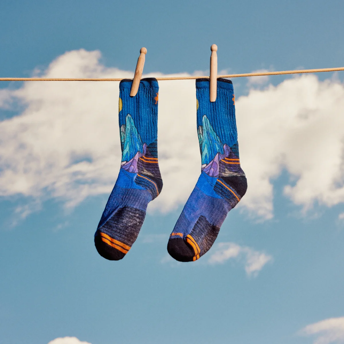 Targeted Cushion Crew Wandersocken mit Mountain Myth Print - Imagen 5