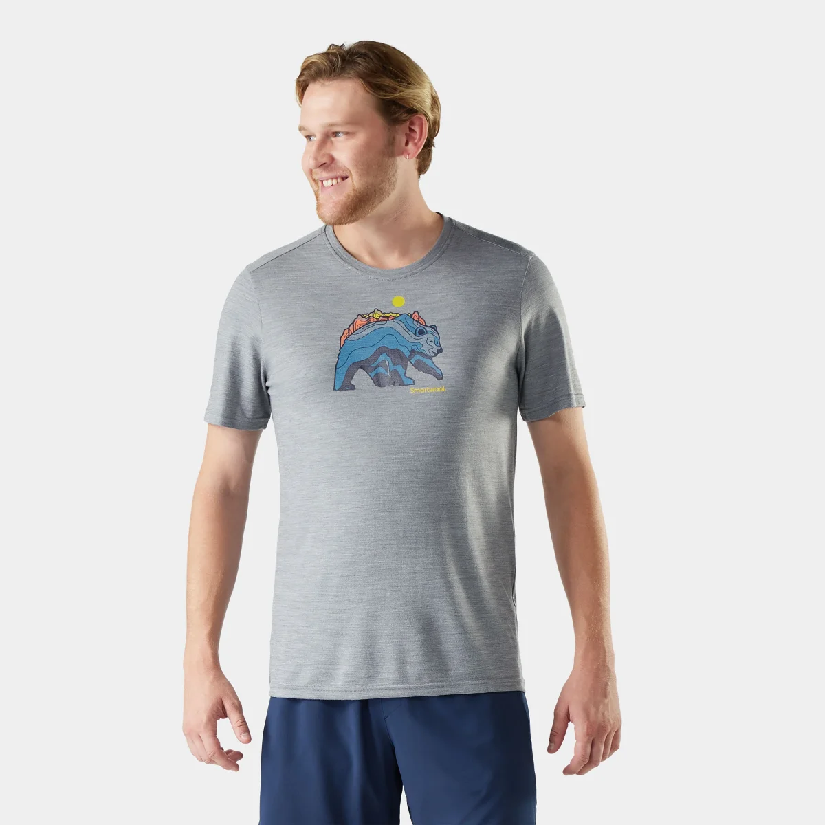 Herren Bear Strata Active Kurzarm Grafik T-Shirt
