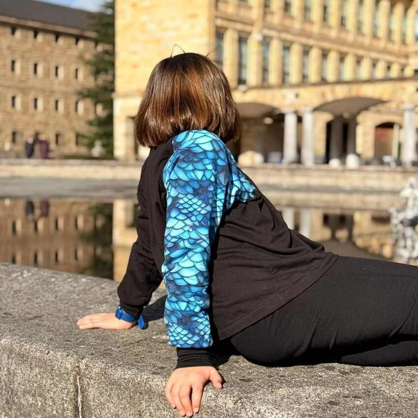 Sudadera dragón oversize adultos y peques - Imagen 5