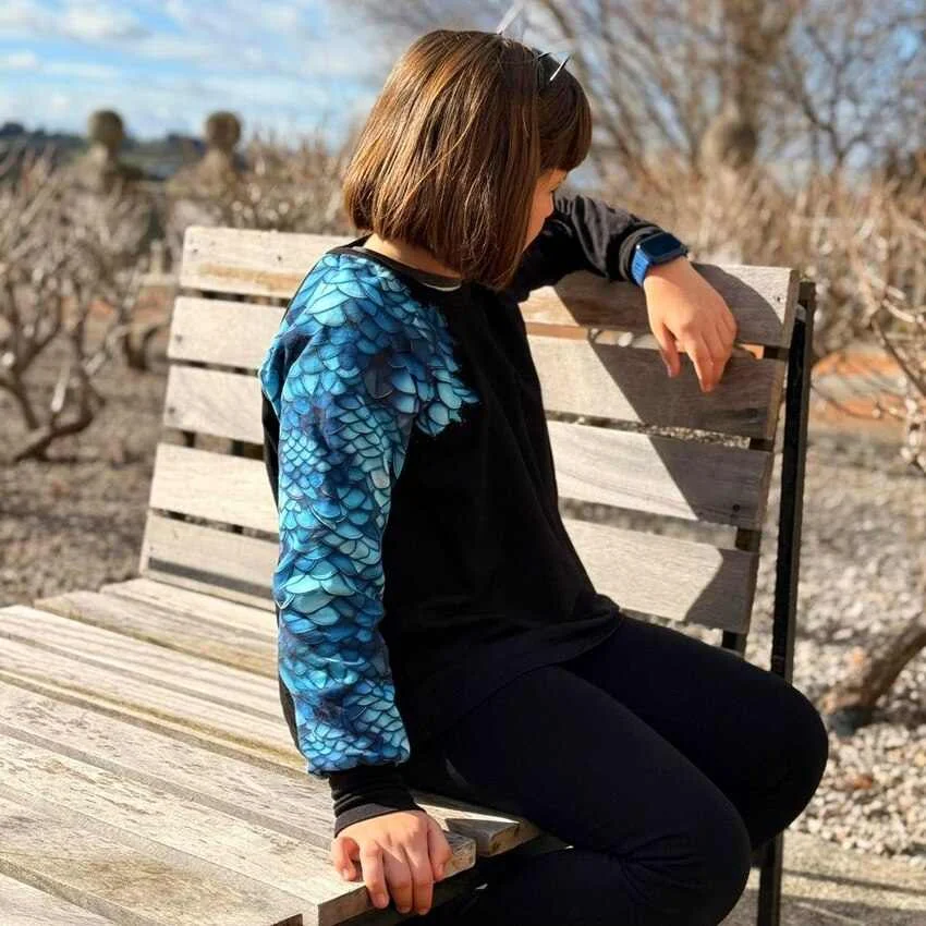 Sudadera dragón oversize adultos y peques - Imagen 3