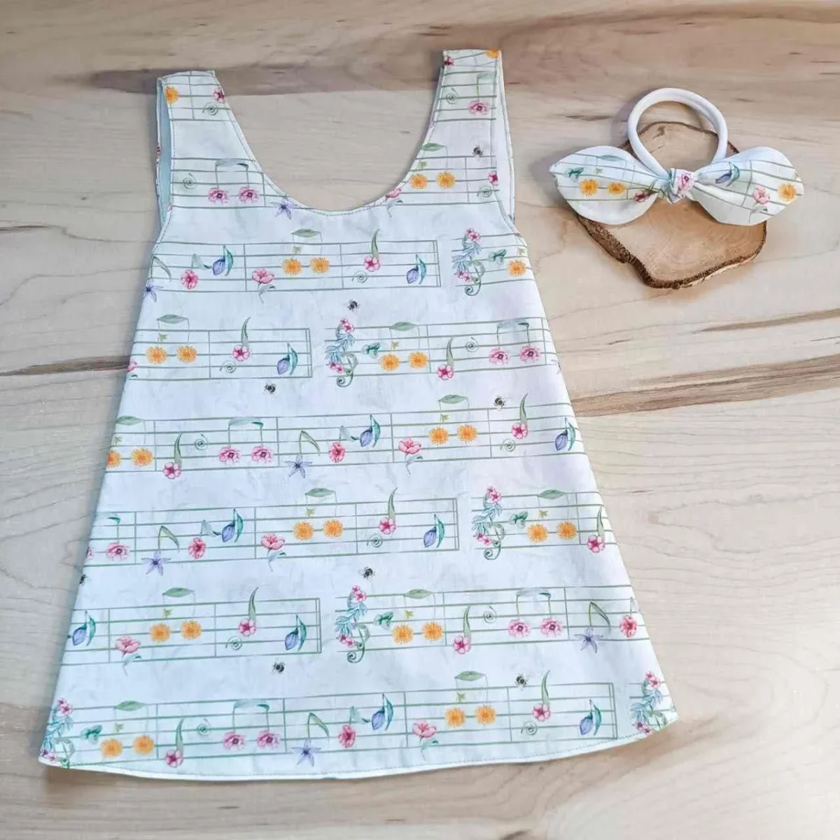 Vestido reversible flores para niñas de entre 1 y 4 años - Imagen 2
