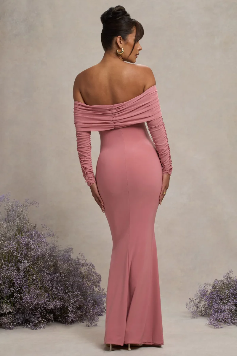 Pretty Perfect | Vestido Largo Bardot de premamá con Fruncido y Malla en Color Rosa empolvado - Imagen 3