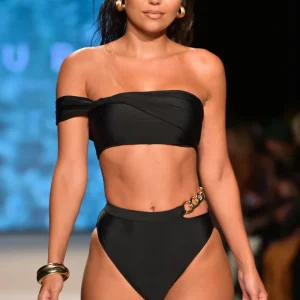 Dusk | Top de bikini bandeau negro con drapeado