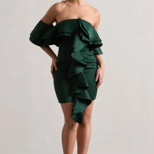 Aspen | Vestido corto Bardot Verde Botella con Volantes