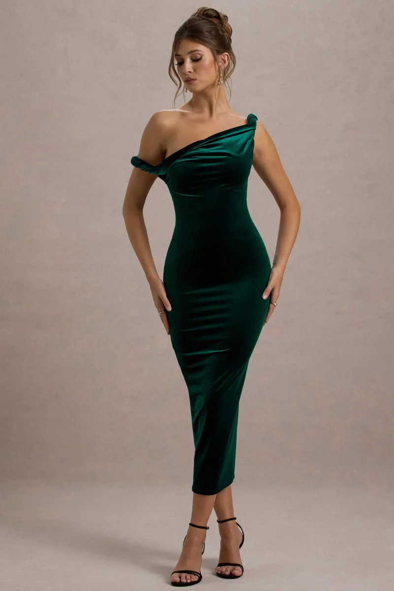 Carella | Vestido Midi Asimétrico de Terciopelo Verde Botella con Detalle Torcido - Imagen 5