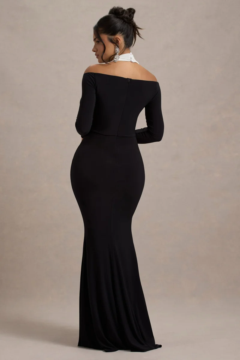 Living High | Vestido largo a Rayas Blancas y Negras con Escote Halter y Corte Alto - Imagen 7