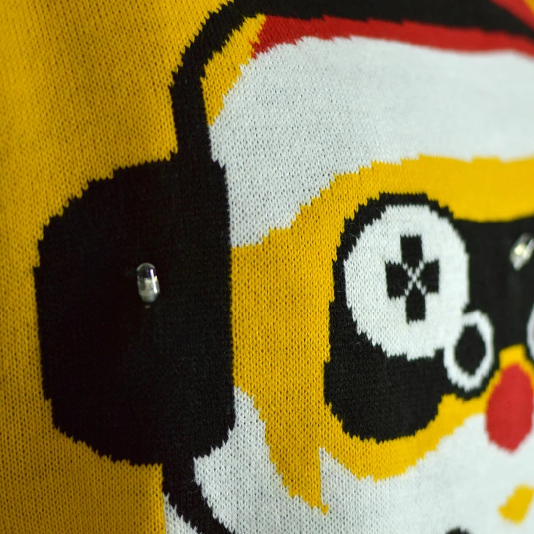 Jersey Navideño con Luces LED Parejas Santa Gamer - Imagen 5