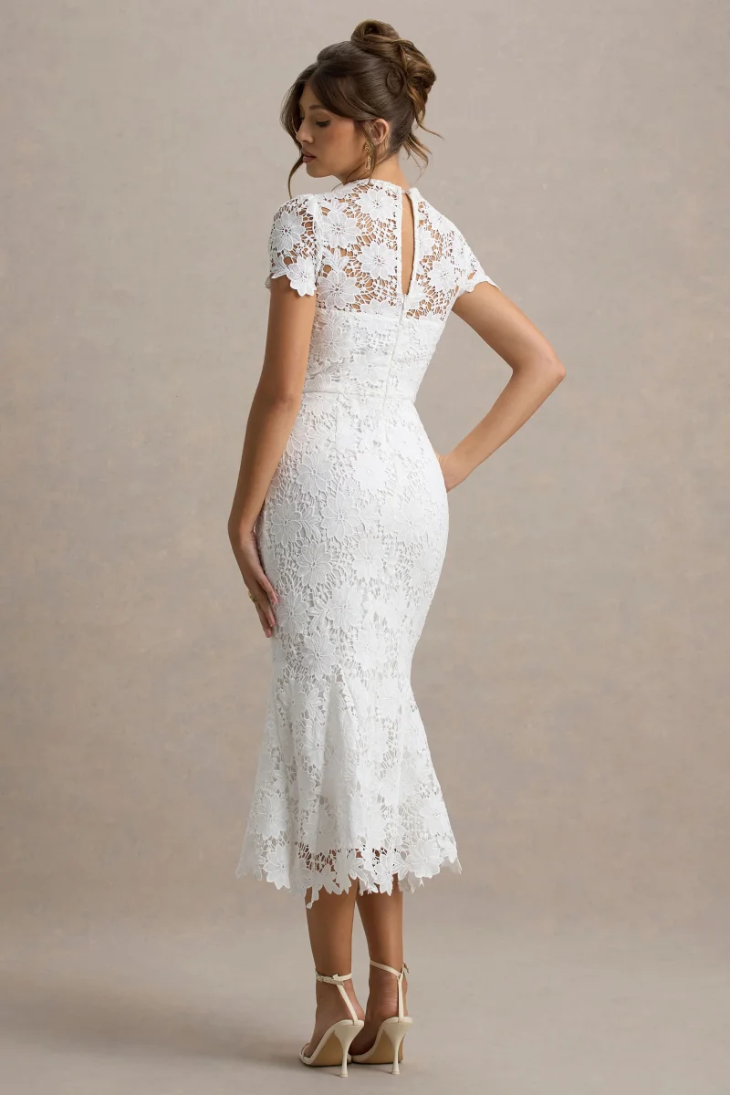 Clarissa | Vestido midi de encaje blanco con mangas cortas - Imagen 3