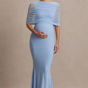 Zaria | Vestido Largo Azul Polvo con Escote Redondo y Capa Superpuesta