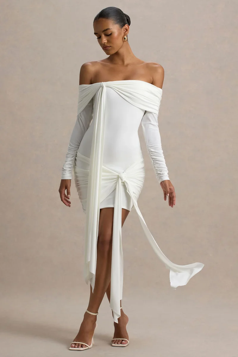 Essie | Vestido corto blanco de mangas largas con escote bardot y detalles de lazo - Imagen 6