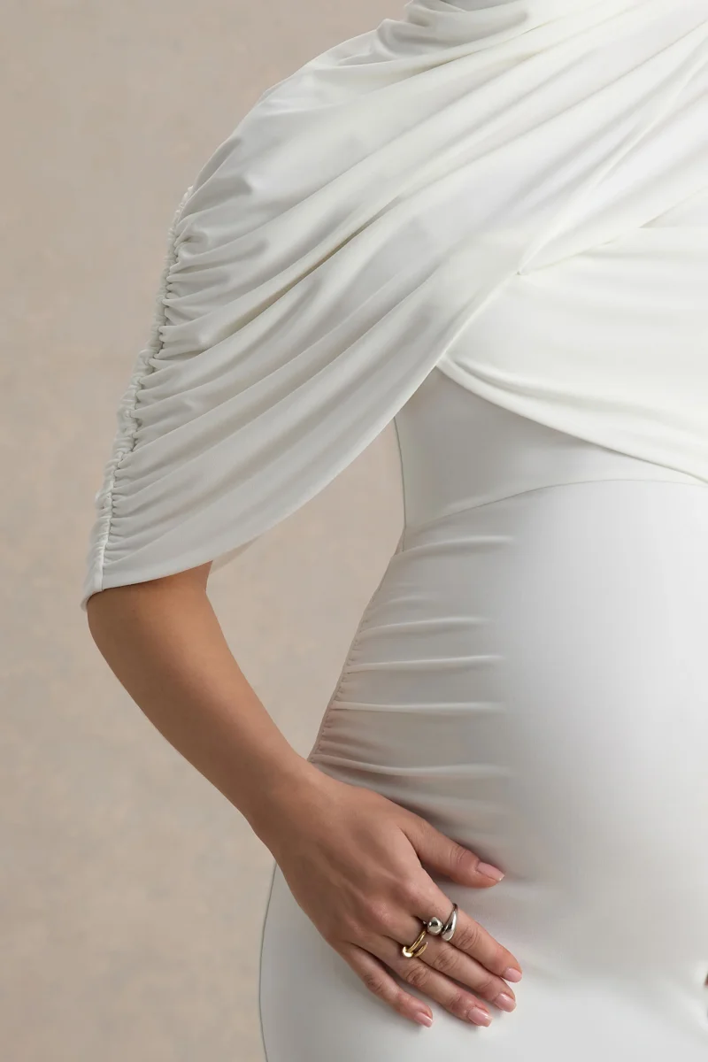Augustina | Vestido midi premamá blanco con detalle de capa - Imagen 4