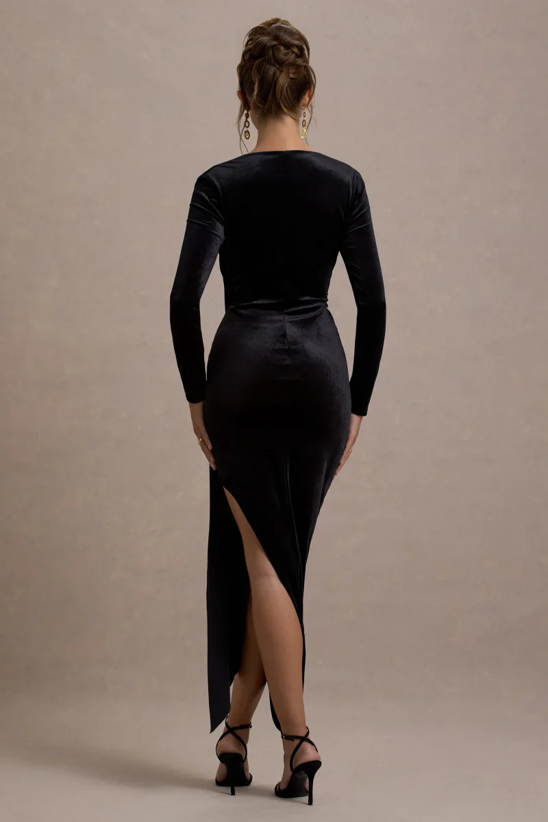 Arcadia | Vestido midi de terciopelo negro drapeado con mangas largas - Imagen 3