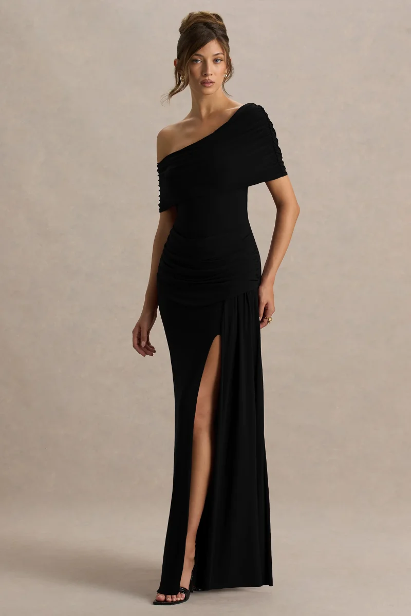 Dynasty | Vestido Largo Negro con Escote Asimétrico, Detalles Fruncidos y Abertura Alta Frontal - Imagen 2
