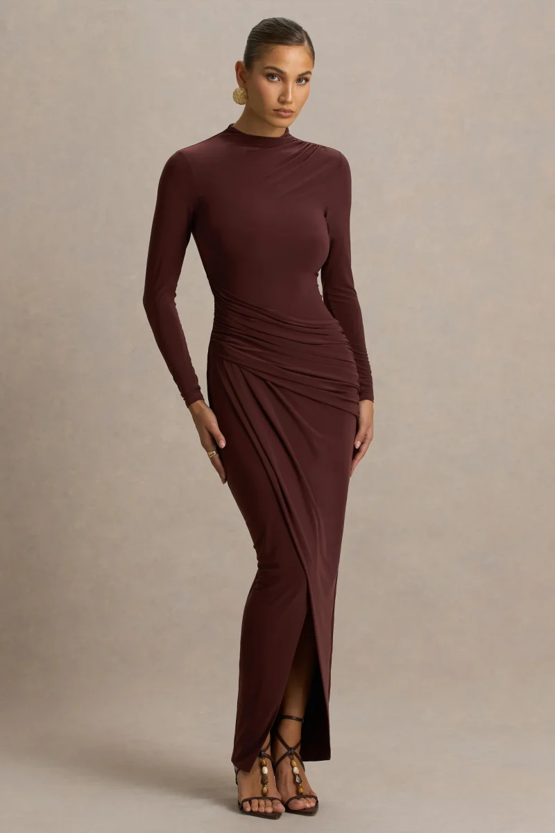 Zephyra | Vestido Largo Marrón Con Escote Alto Cruzado