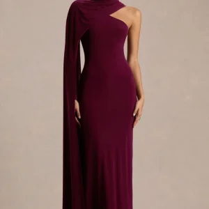 Dawn | Vestido Largo Burdeos con Escote Asimétrico y Manga Tipo Capa