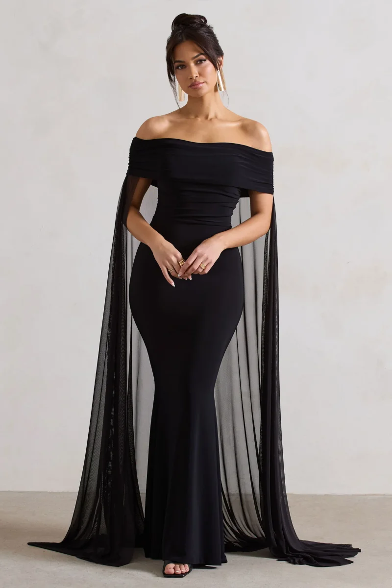Carlotta | Vestido largo negro ajustado con capa de gasa y escote bardot