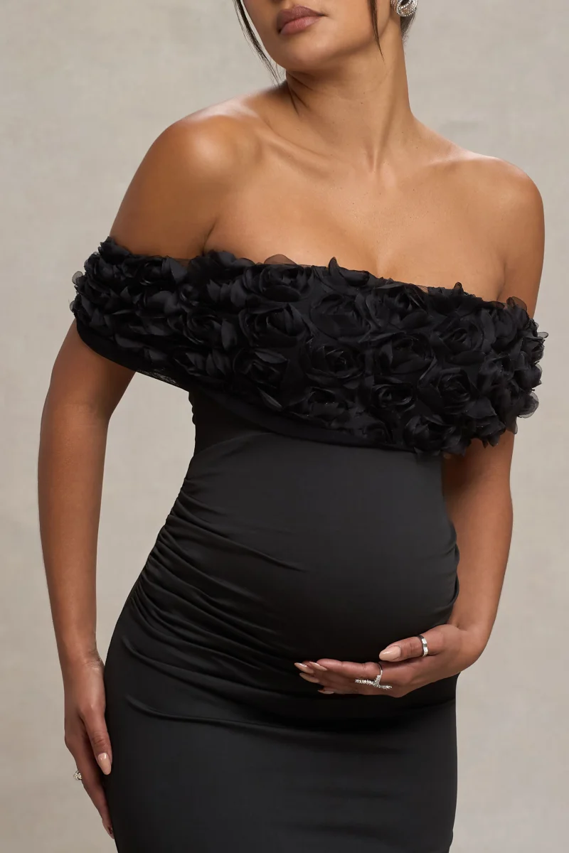 Inflorescence | Vestido largo de premamá negro con escote bardot floral de malla - Imagen 4
