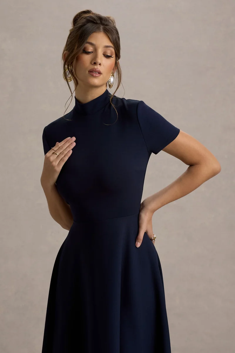 Bellona | Vestido midi azul marino con mangas cortas y falda asimétrica - Imagen 4