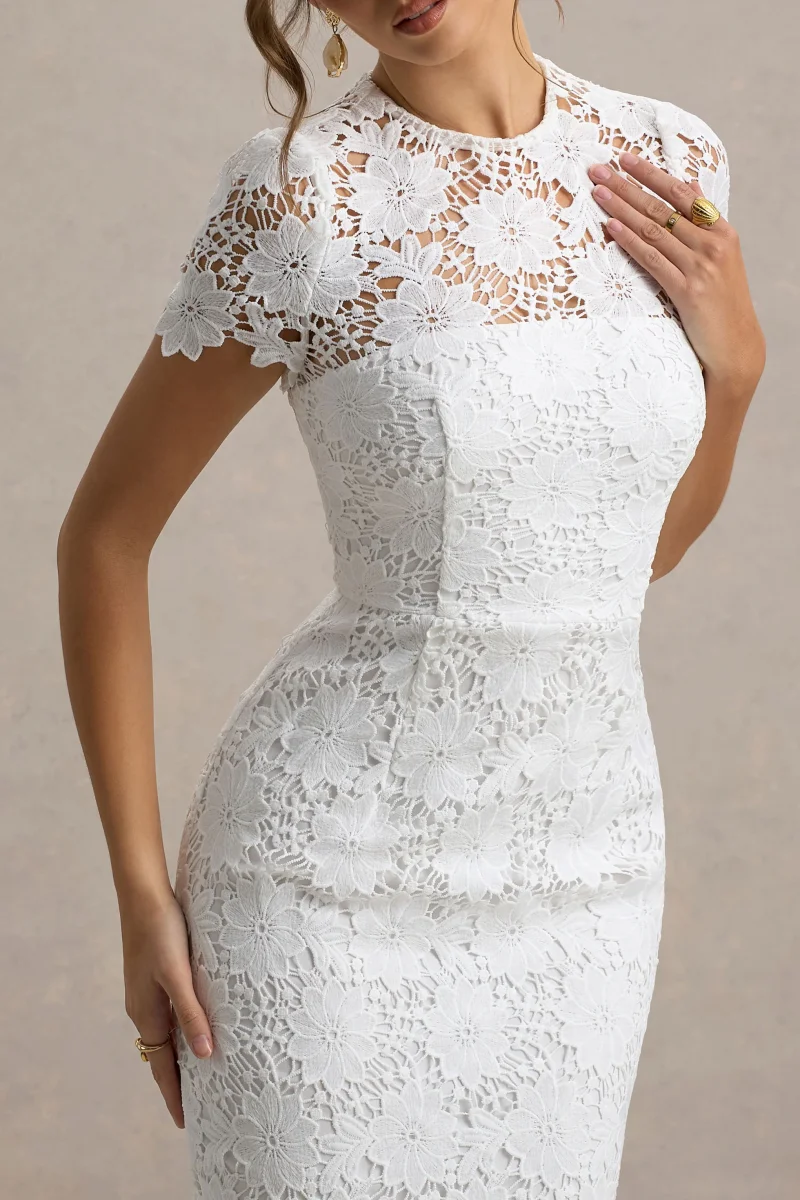 Clarissa | Vestido midi de encaje blanco con mangas cortas - Imagen 4
