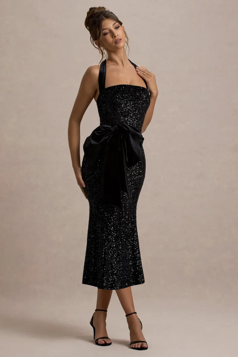 Adee | Vestido Midi de Terciopelo Negro con Escote Halter y detalle de Lazo - Imagen 5
