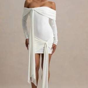 Essie | Vestido corto blanco de mangas largas con escote bardot y detalles de lazo