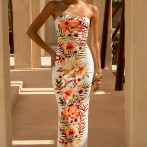 Coral Cove | Vestido largo entallado con escote bandeau con estampado floral