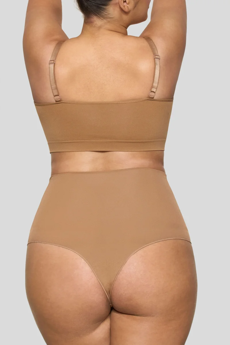 BOOMBA | Faja reductora en color caramelo - Imagen 3