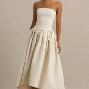 Candice | Vestido Midi en Crema con Escote Bandeau y Lazo en la Espalda