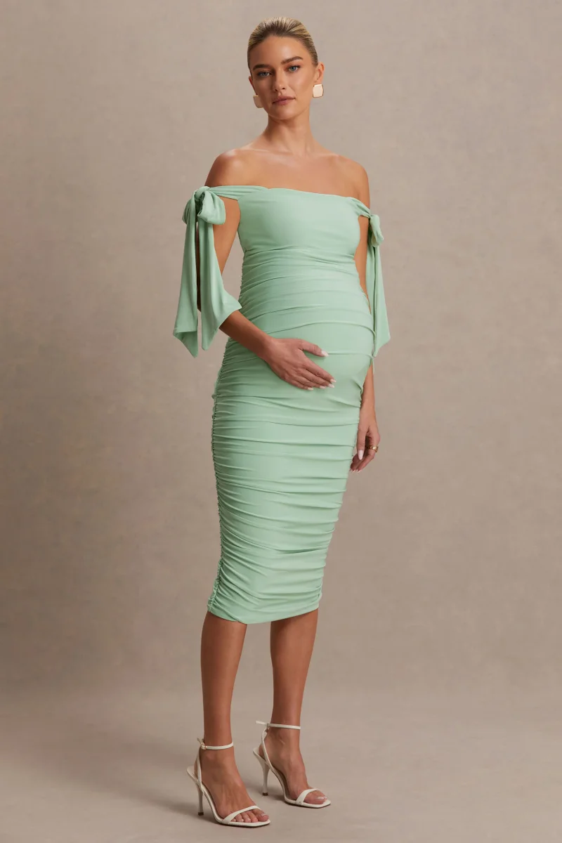 Chandelier | Vestido Midi premamá en verde Claro con Escote Bardot y Detalles de Lazo - Imagen 6