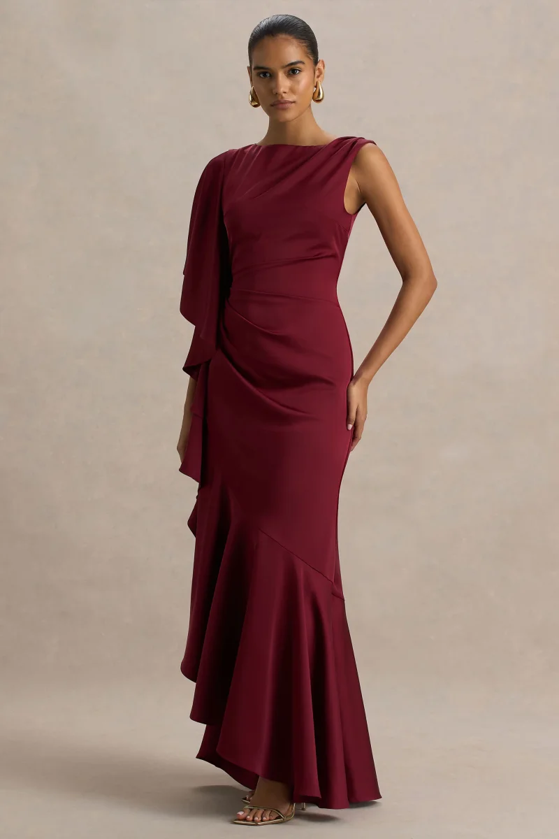 Freya | Vestido Largo De Satén Burdeos Con Cuello Alto y Detalle Fruncido